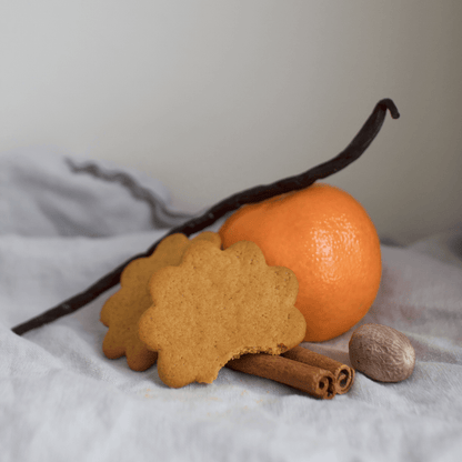 Gingerbread Forever Candle